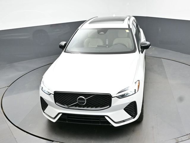 New 2026 Volvo XC60 B5 Plus w/ Protection Package Premier AWD/4WD image 48