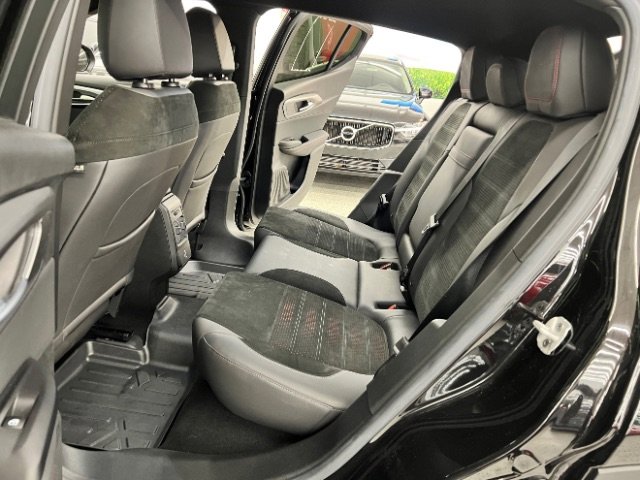 Used 2023 Dodge Hornet GT w/ Track Pack image 31