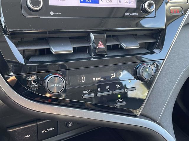 Used 2024 Toyota Camry SE w/ Convenience Package image 29