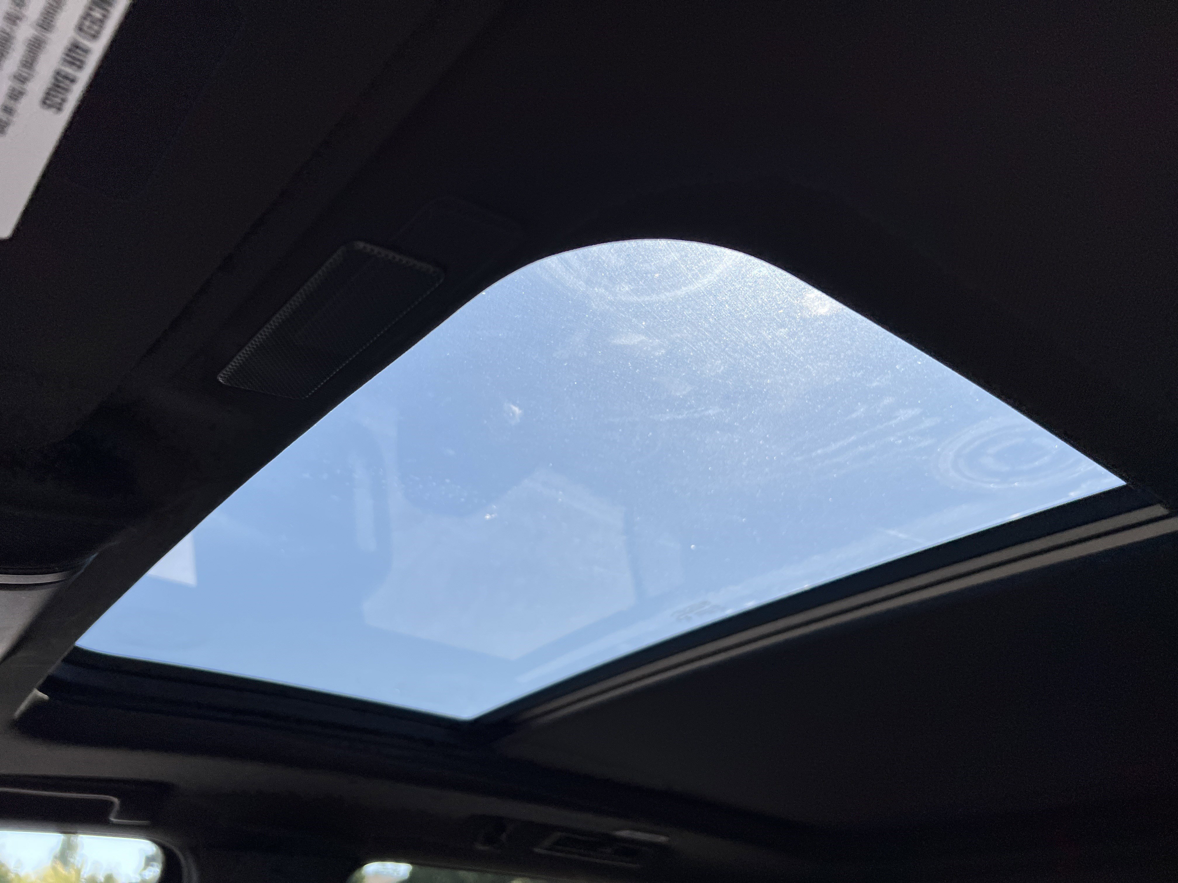 Used 2025 GMC Yukon XL Denali image 13