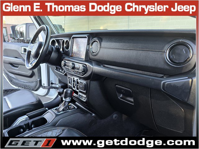 Used 2022 Jeep Wrangler Unlimited Sahara image 34