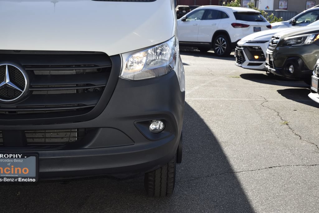Used 2024 Mercedes-Benz Sprinter 3500 w/ Acoustic Package image 10