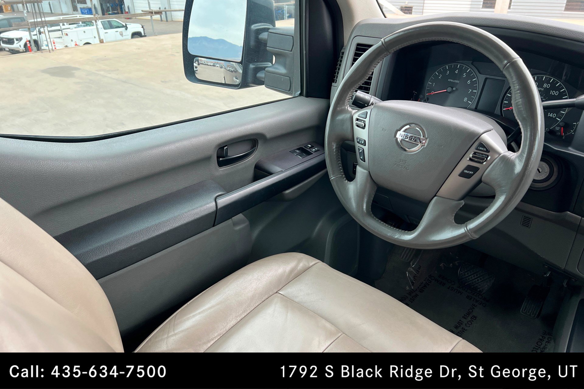 Used 2018 Nissan NV 3500 SL image 11