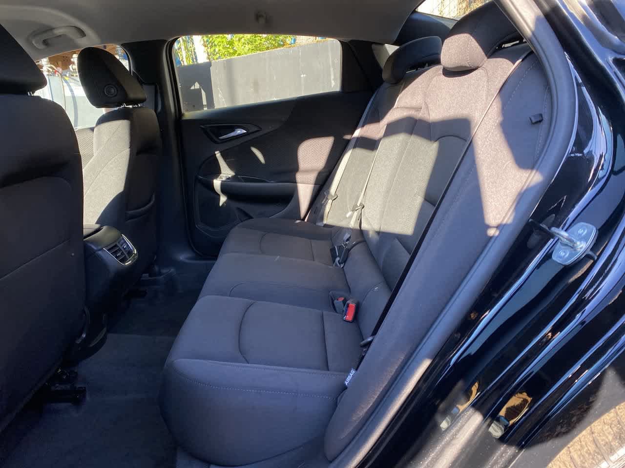 Used 2025 Chevrolet Malibu LT FWD image 16