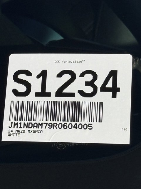 Used 2024 MAZDA MX-5 Miata RF Grand Touring w/ Weather Package image 32