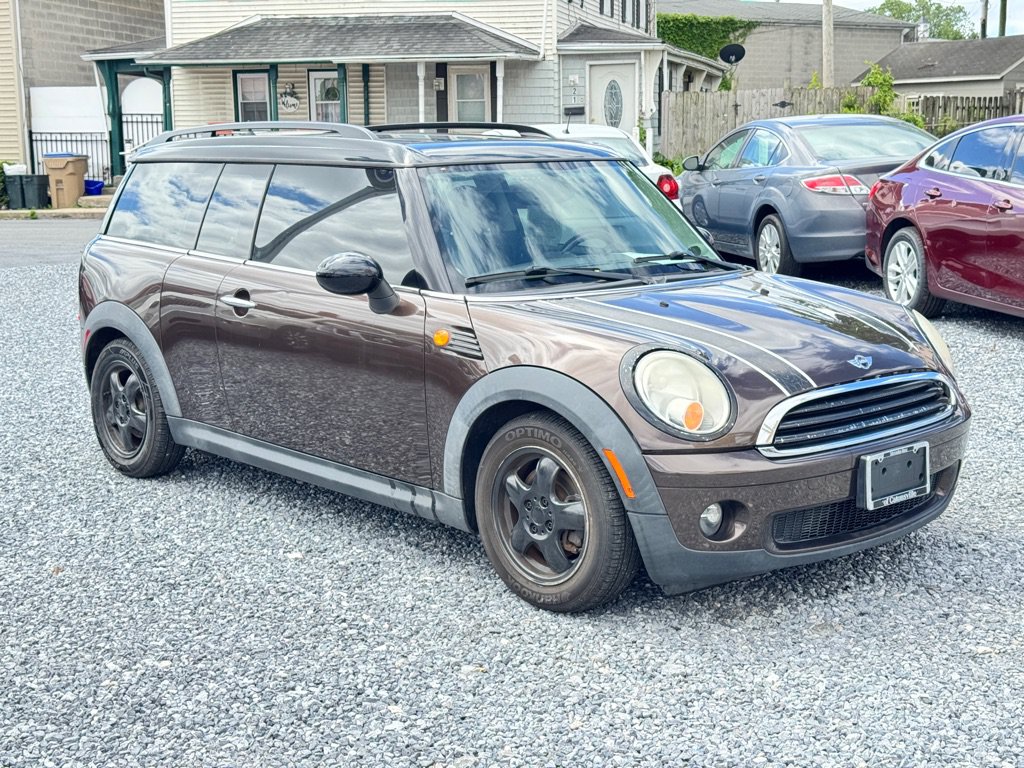 Used 2010 MINI Cooper Clubman Hardtop FWD image 3