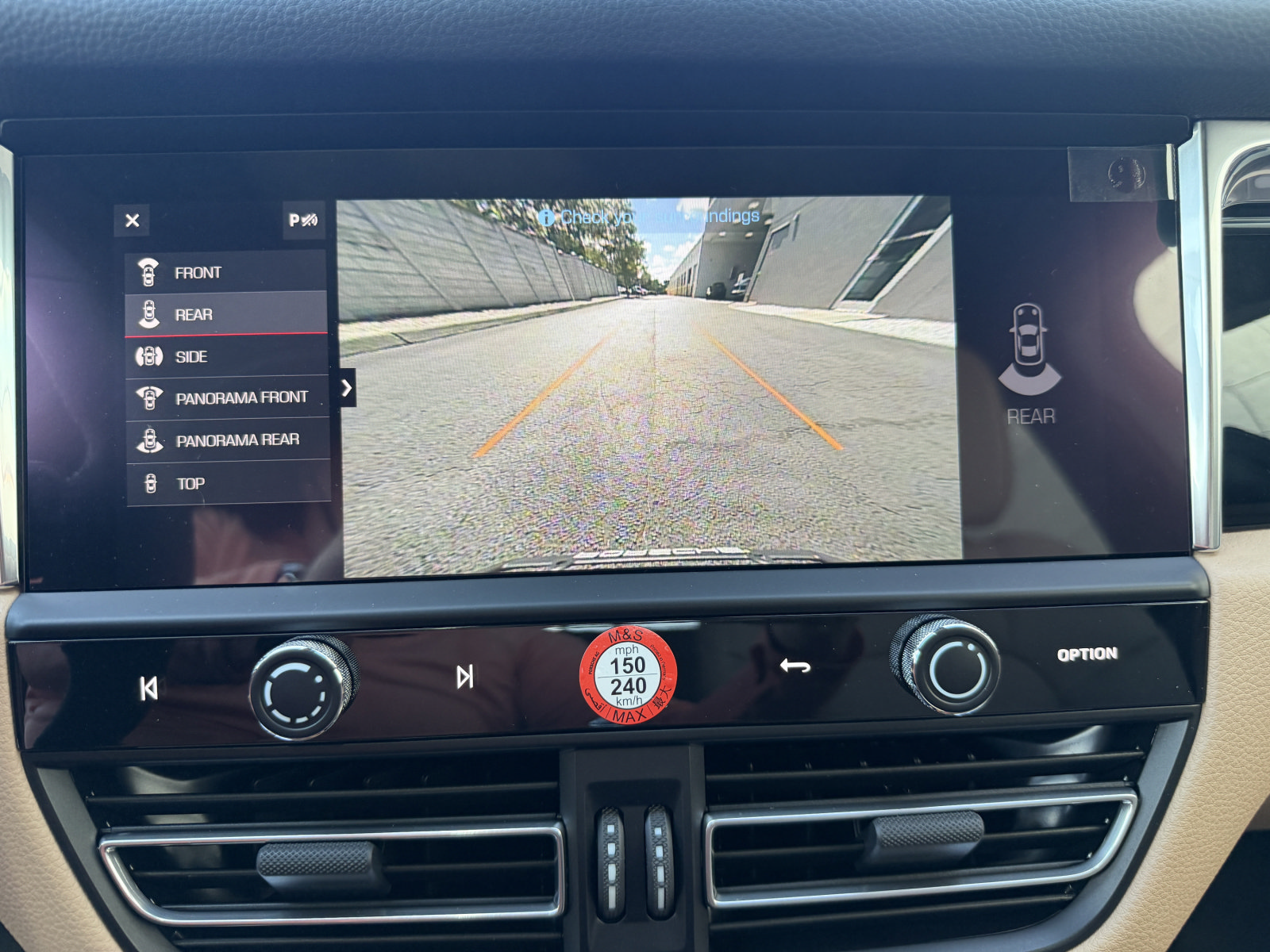 New 2026 Porsche Macan AWD/4WD image 27