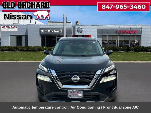 Used 2023 Nissan Rogue SL FWD image 2