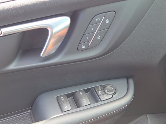 New 2026 Buick Enclave Preferred w/ Power Package FWD image 28