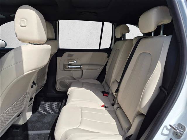 Used 2026 Mercedes-Benz GLB 250 image 16