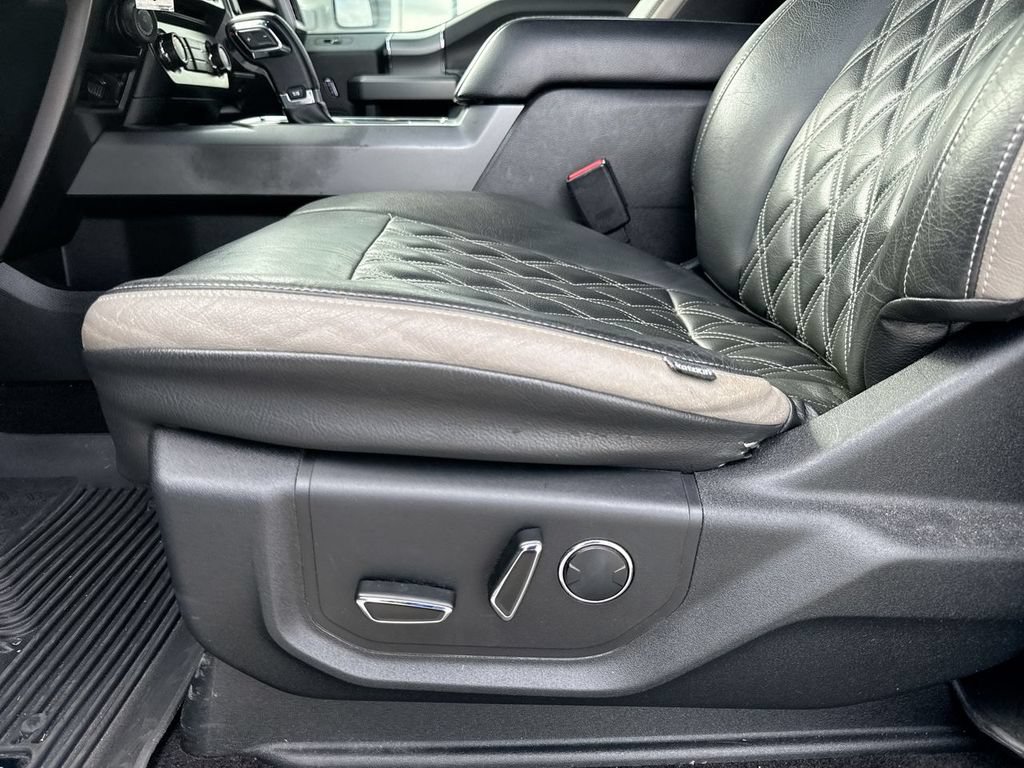 Used 2016 Ford F150 XLT w/ Equipment Group 302A Luxury AWD/4WD image 14