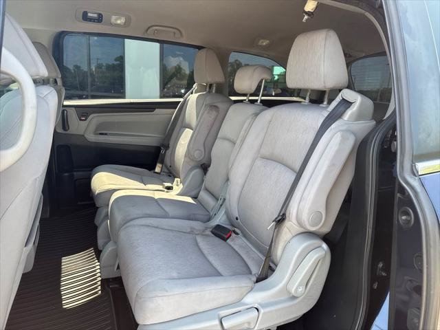 Used 2018 Honda Odyssey EX image 15