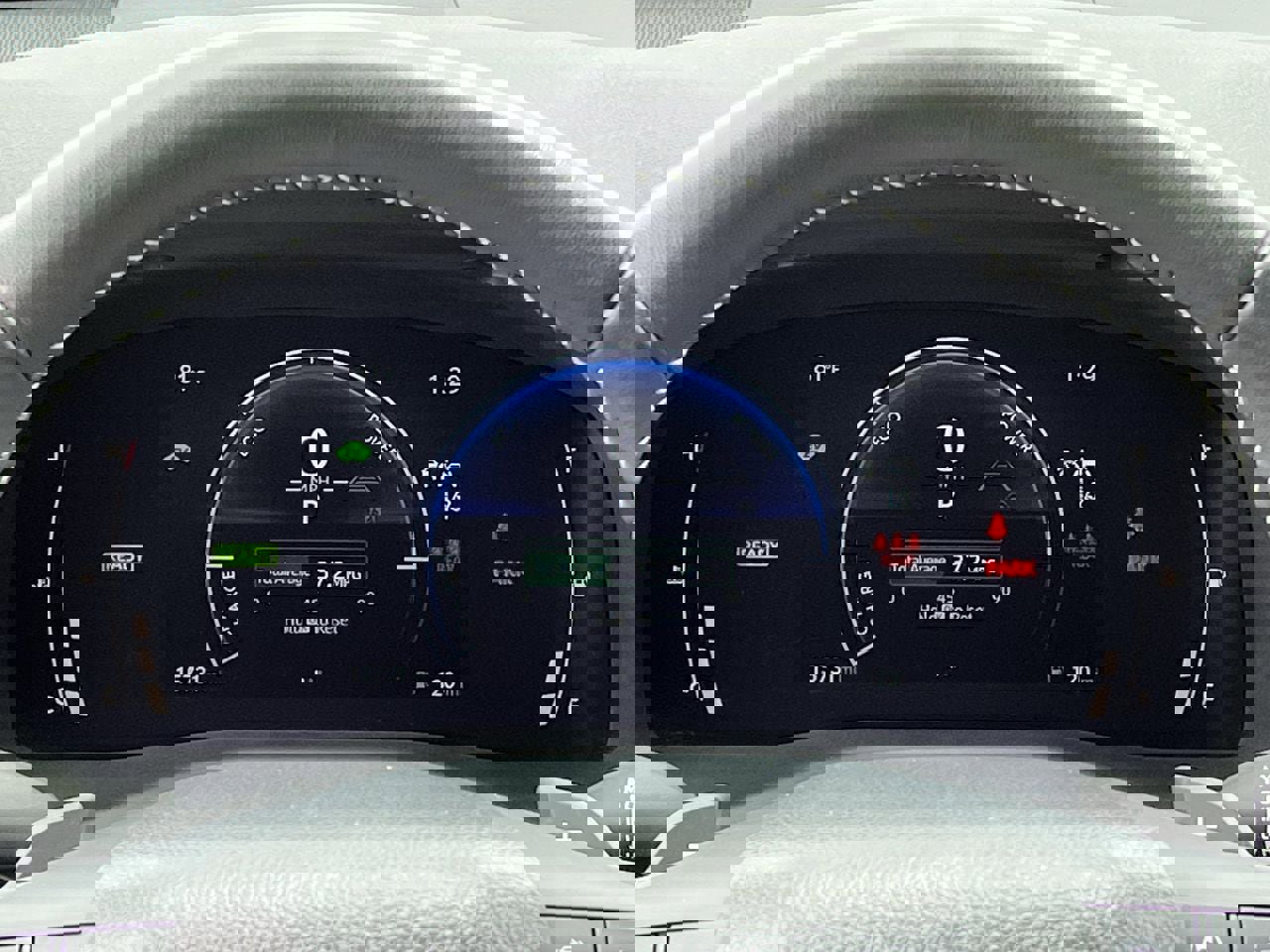 Used 2025 Toyota Camry SE w/ Convenience Package image 13