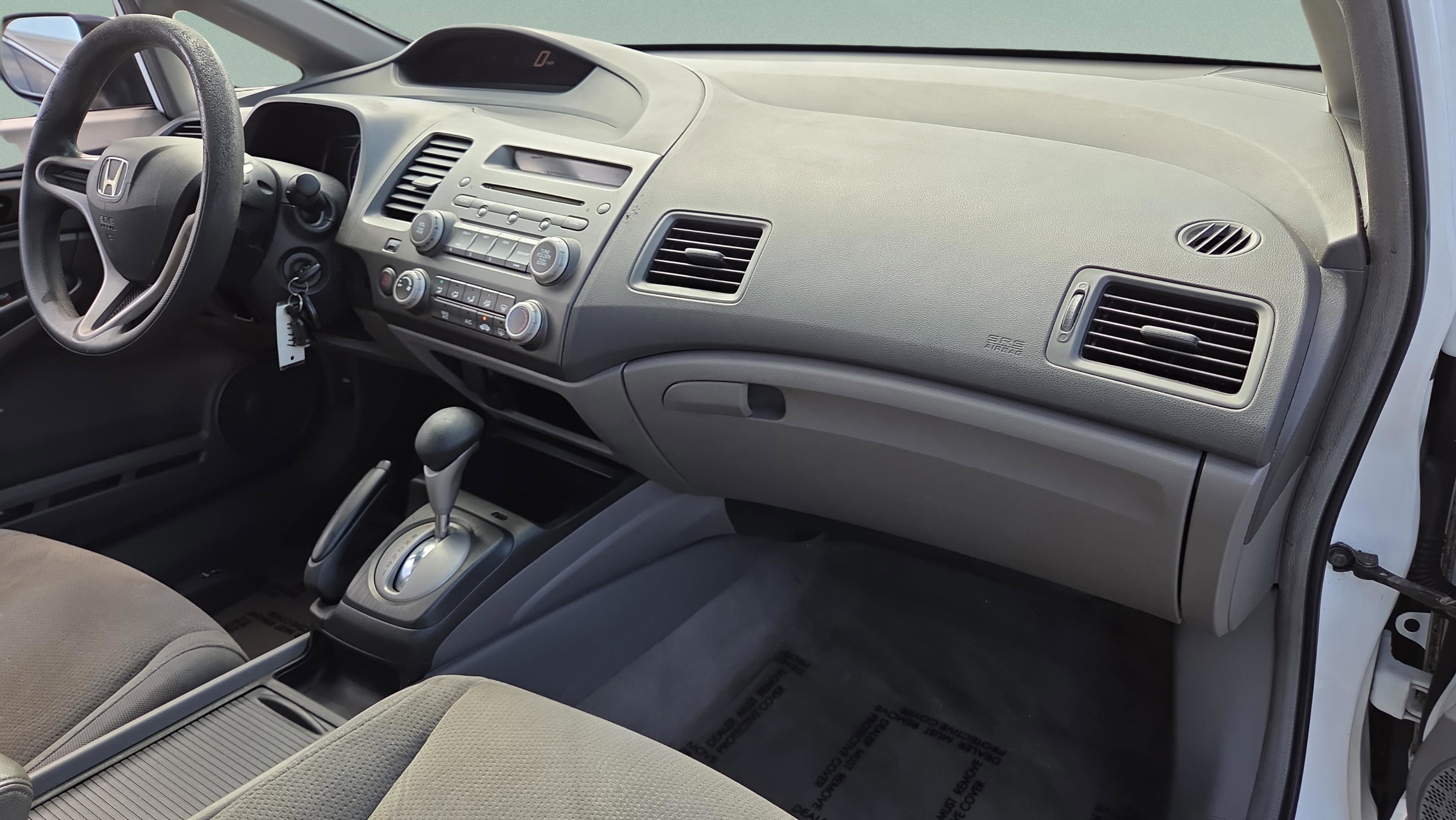 Used 2009 Honda Civic DX-VP image 17