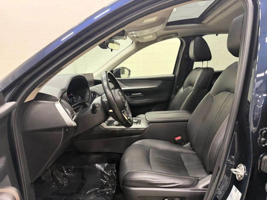 Used 2024 MAZDA CX-90 3.3 Turbo w/ Preferred Package AWD/4WD image 26