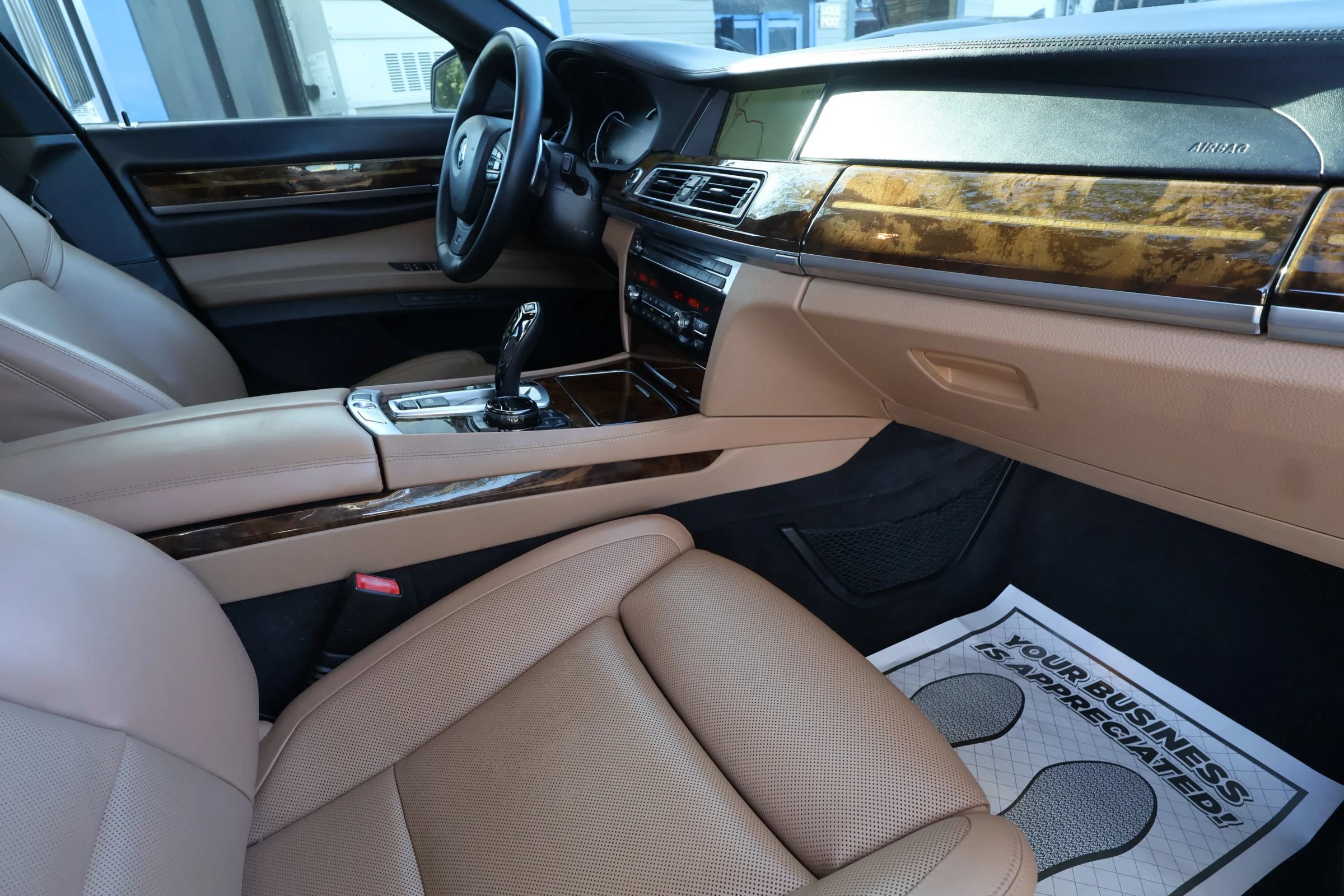 Used 2014 BMW 750Li RWD image 34