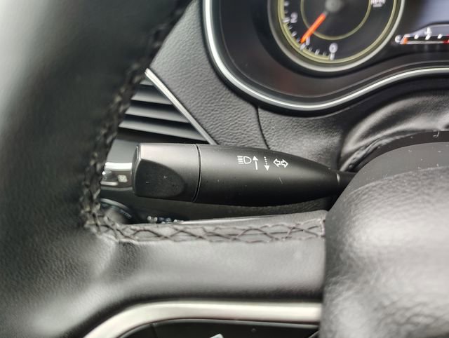 Used 2022 Jeep Cherokee Latitude Lux FWD image 18