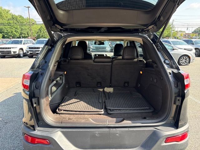 Used 2016 Jeep Cherokee Trailhawk w/ Comfort/Convenience Group AWD/4WD image 17