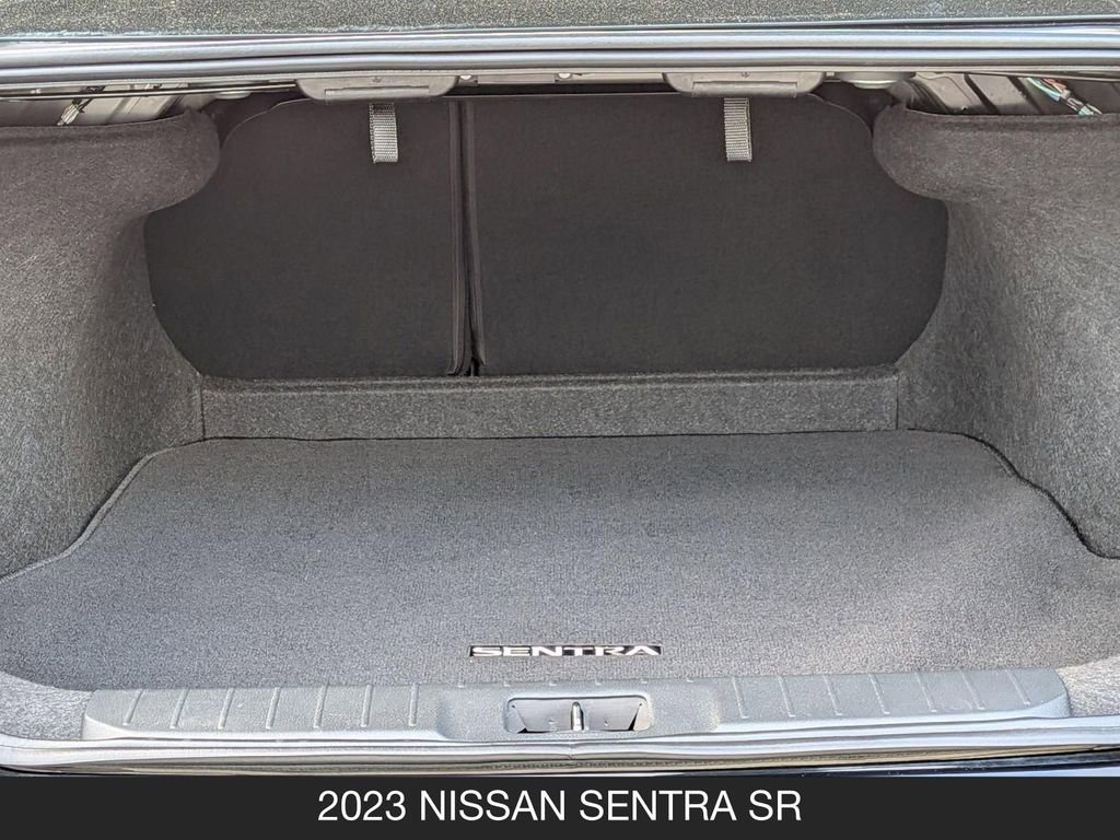 Used 2023 Nissan Sentra SR w/ Midnight Edition Package FWD image 20