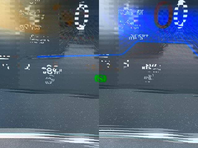 Used 2024 Volkswagen Tiguan SE image 15