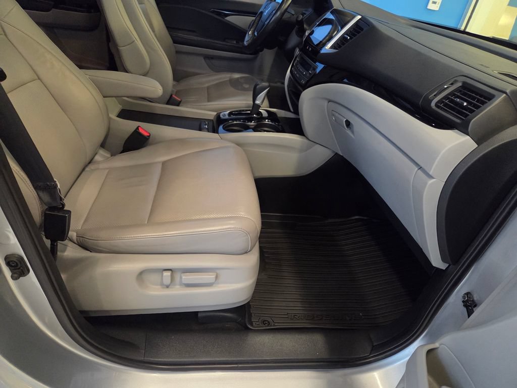 Certified 2017 Honda Ridgeline RTL-E image 20
