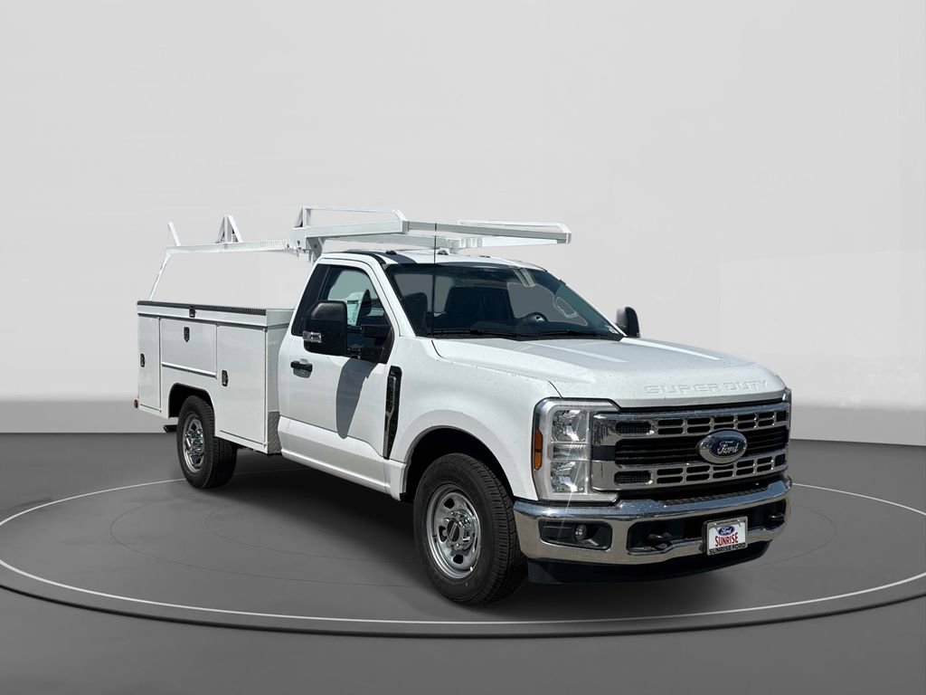 New 2026 Ford F350 XL w/ XL Chrome Package RWD image 3
