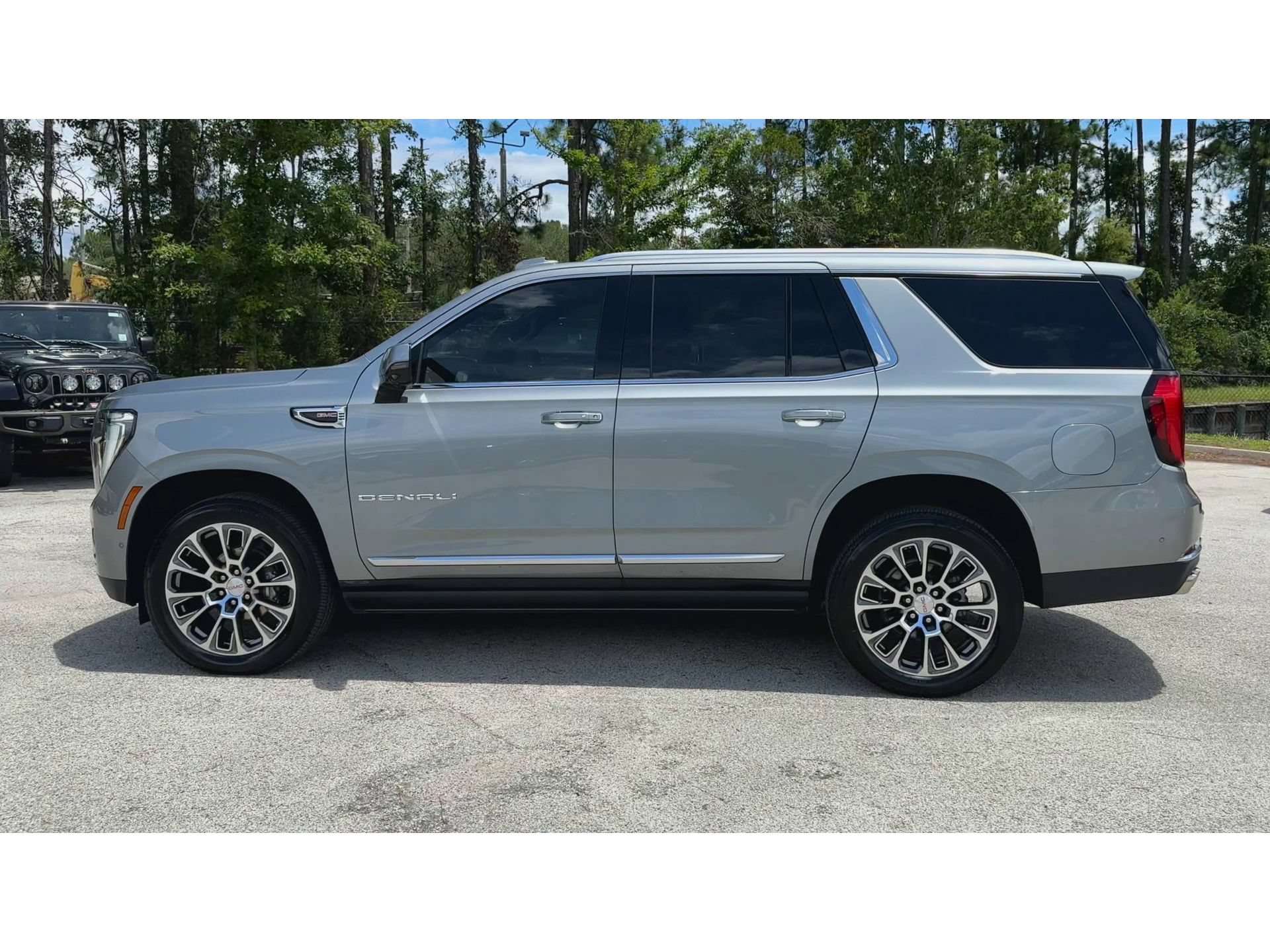 Certified 2026 GMC Yukon Denali w/ Sun & Power Step Package AWD/4WD image 6