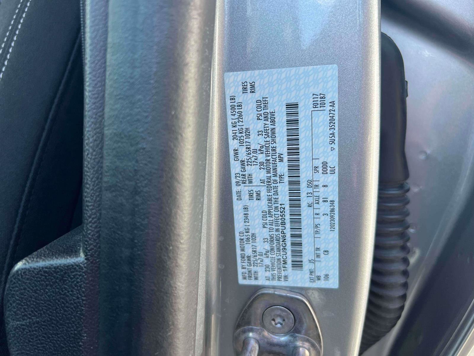 Used 2023 Ford Escape Active AWD/4WD image 23
