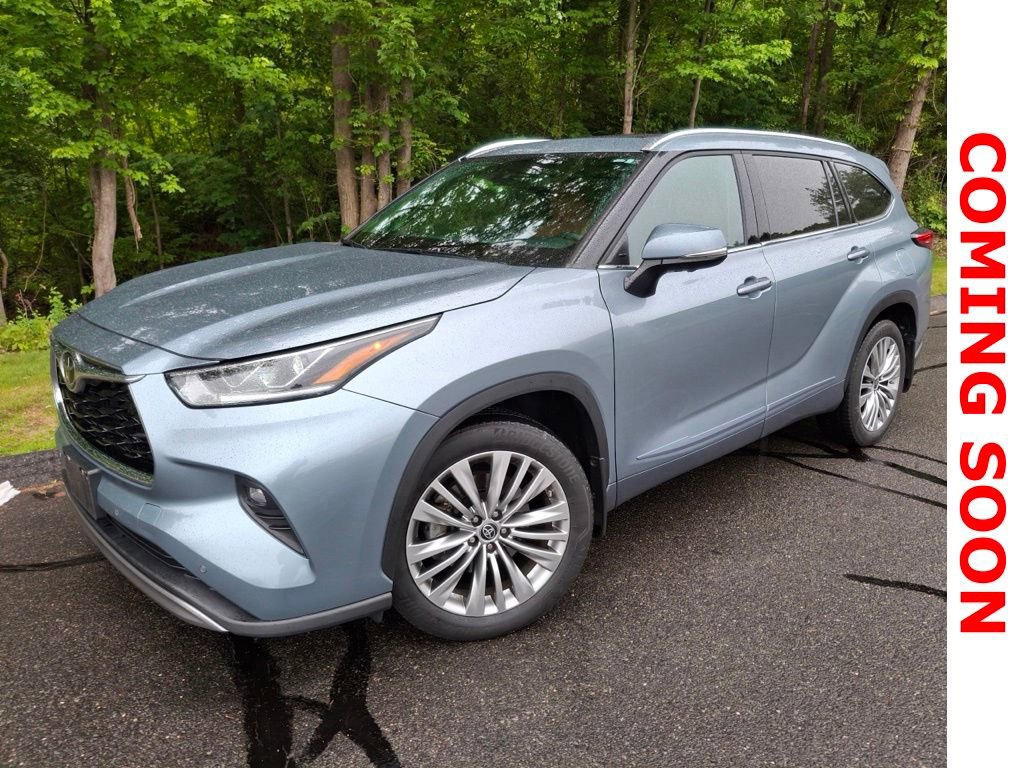 Used 2023 Toyota Highlander Platinum