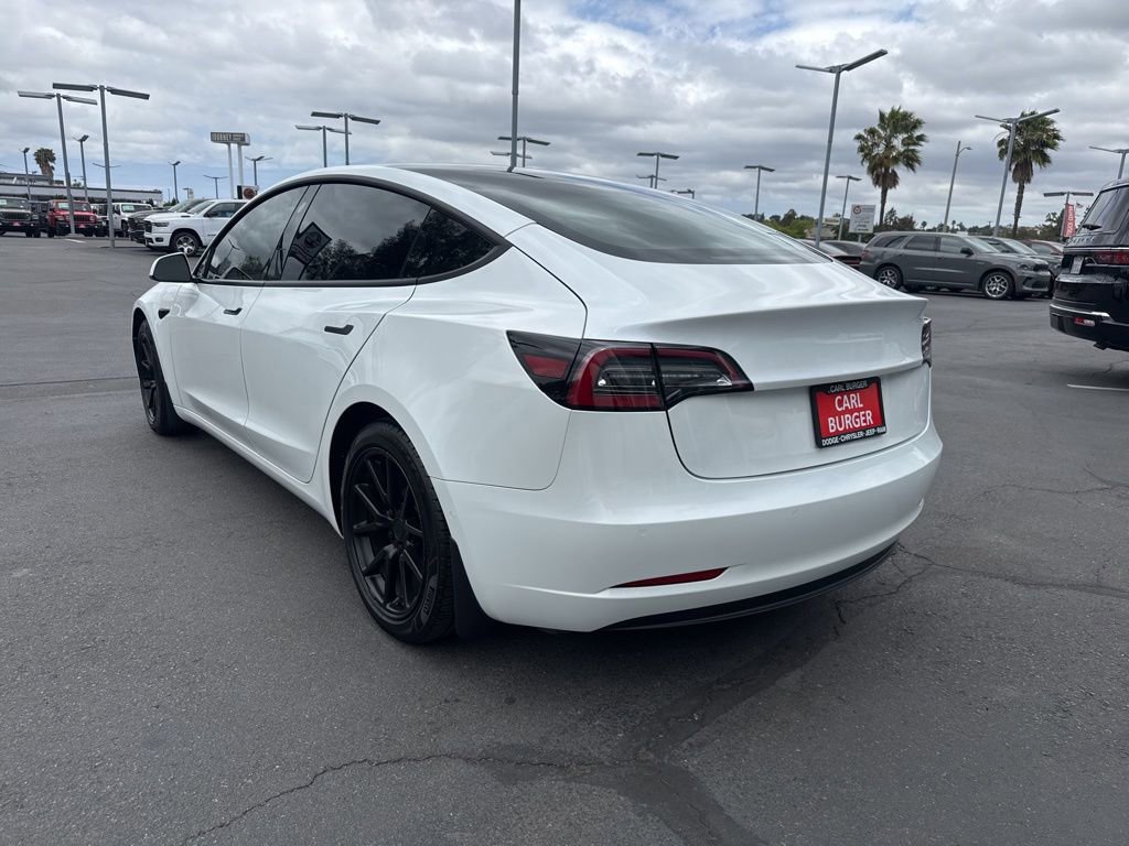 Used 2021 Tesla Model 3 Standard Range Plus RWD image 5