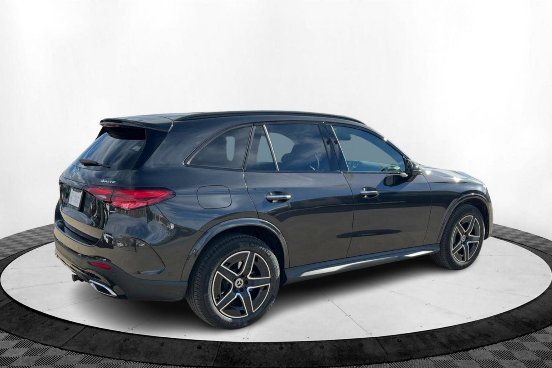 New 2026 Mercedes-Benz GLC 300 4MATIC image 5