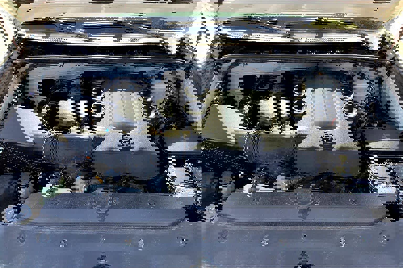 Used 2017 Toyota 4Runner Limited image 32