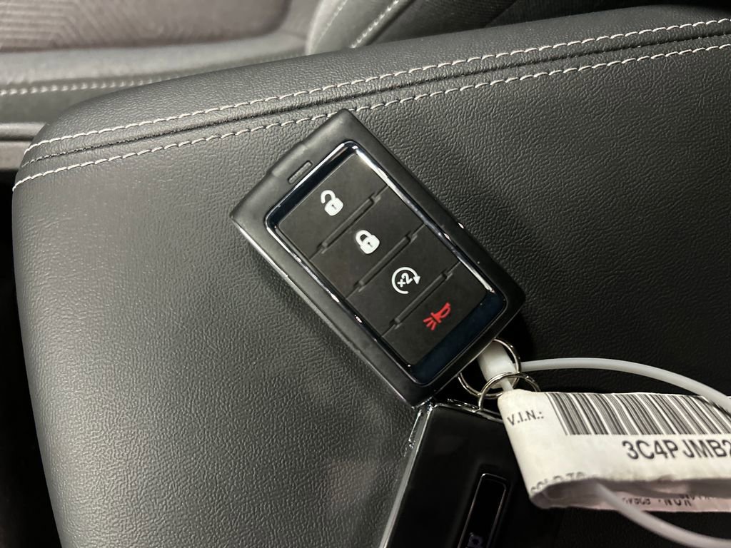 New 2026 Jeep Cherokee Laredo AWD/4WD image 20