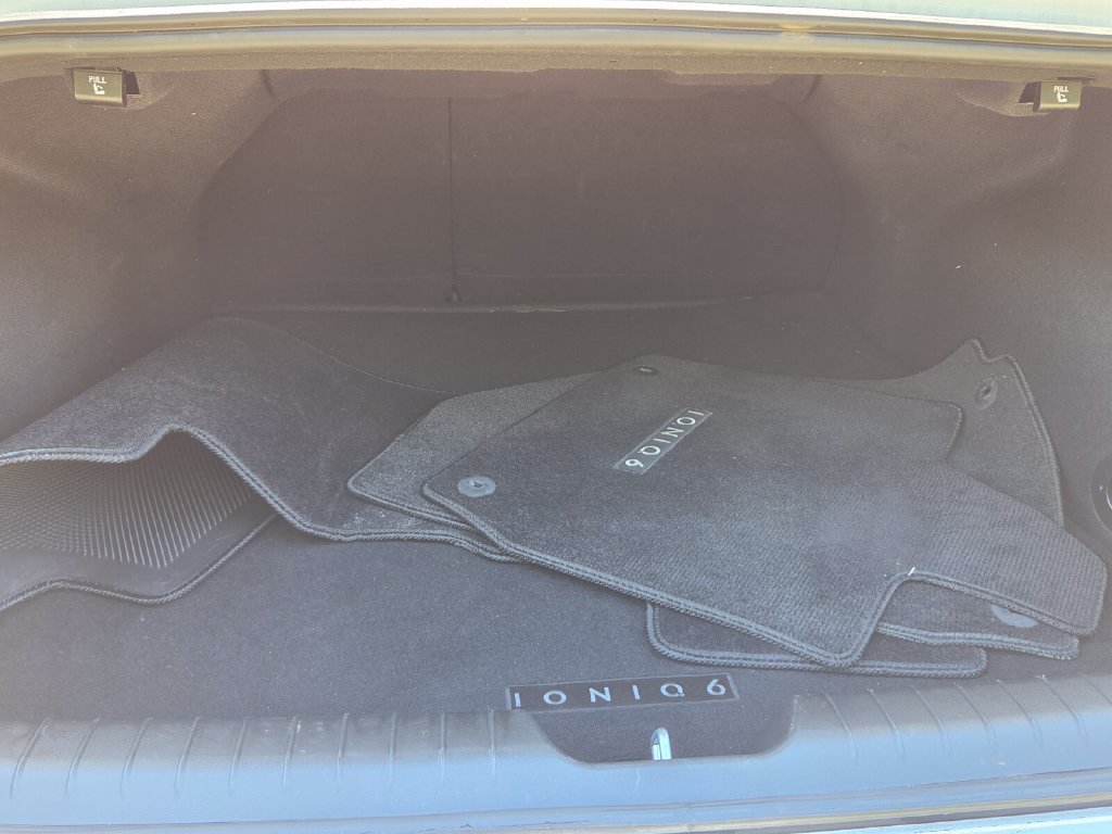 Used 2024 Hyundai Ioniq 6 SEL RWD image 15