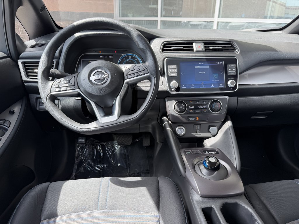 Used 2025 Nissan Leaf S FWD image 16