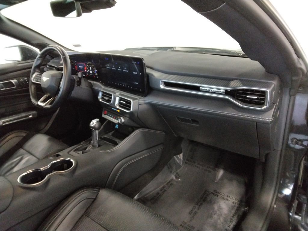 Used 2024 Ford Mustang Premium image 35