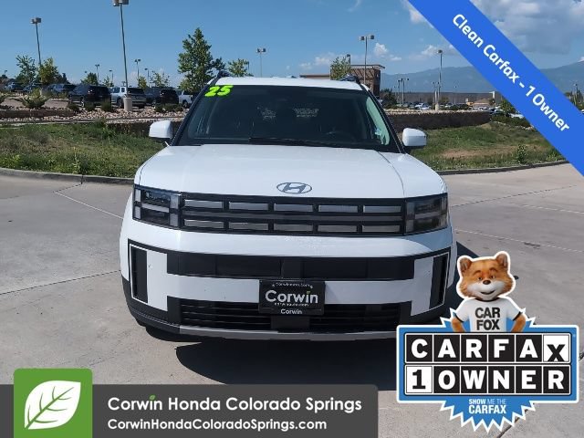 Used 2025 Hyundai Santa Fe SEL AWD/4WD image 2