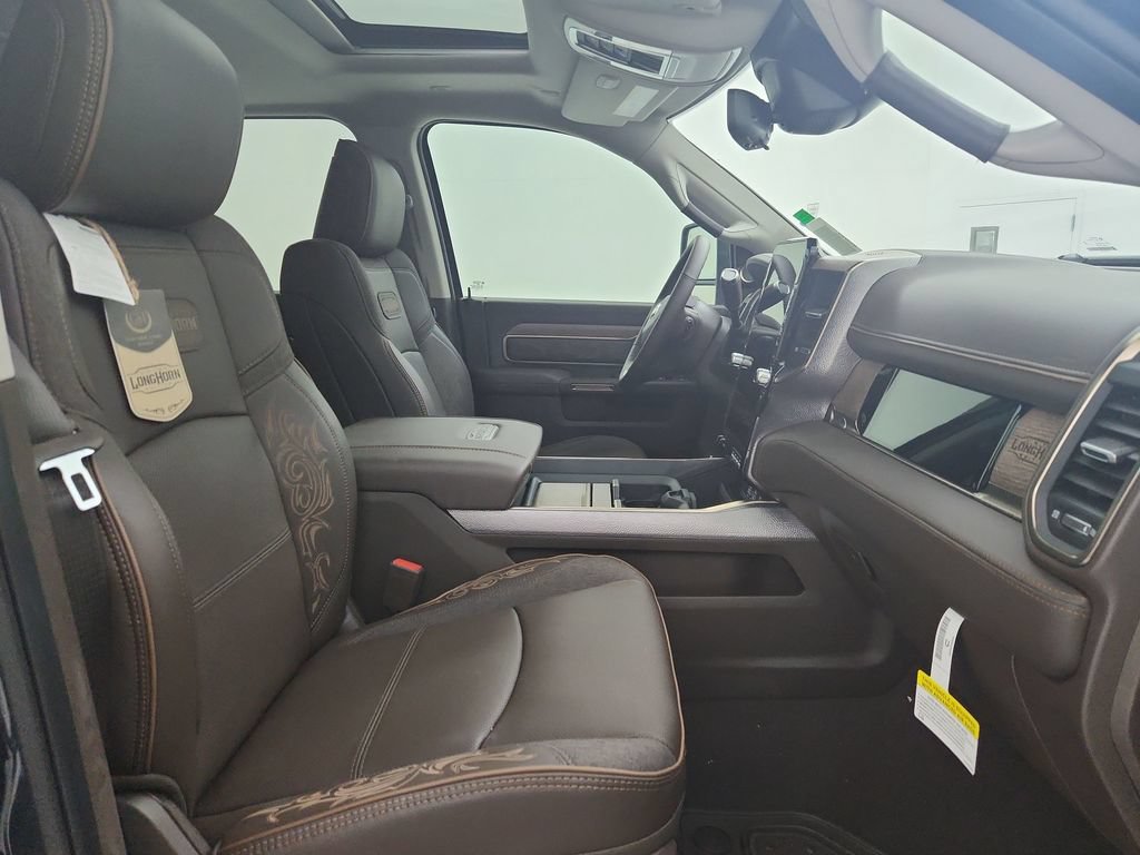 New 2026 RAM 2500 Limited AWD/4WD image 34