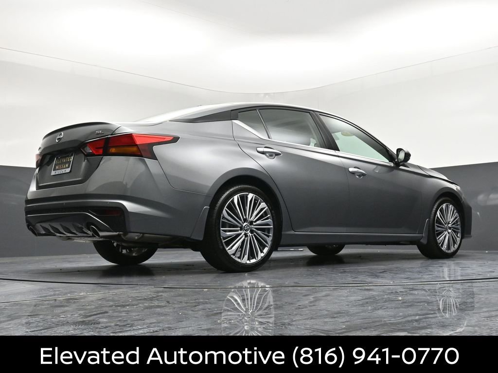 Certified 2025 Nissan Altima 2.5 SL FWD image 32