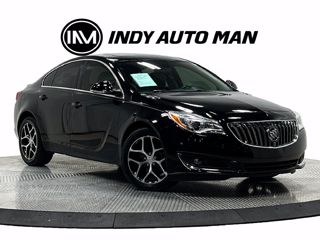 Used 2017 Buick Regal Sport Touring FWD image 2