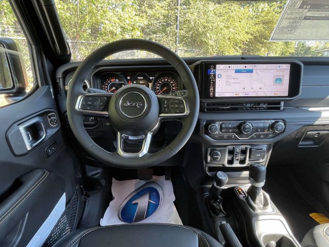 New 2027 Jeep Wrangler Unlimited Sahara AWD/4WD image 13