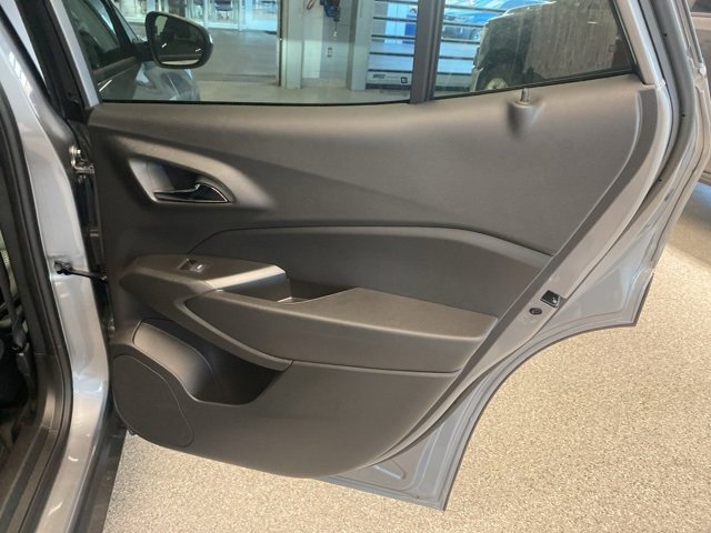 New 2025 Chevrolet Trax LT image 29