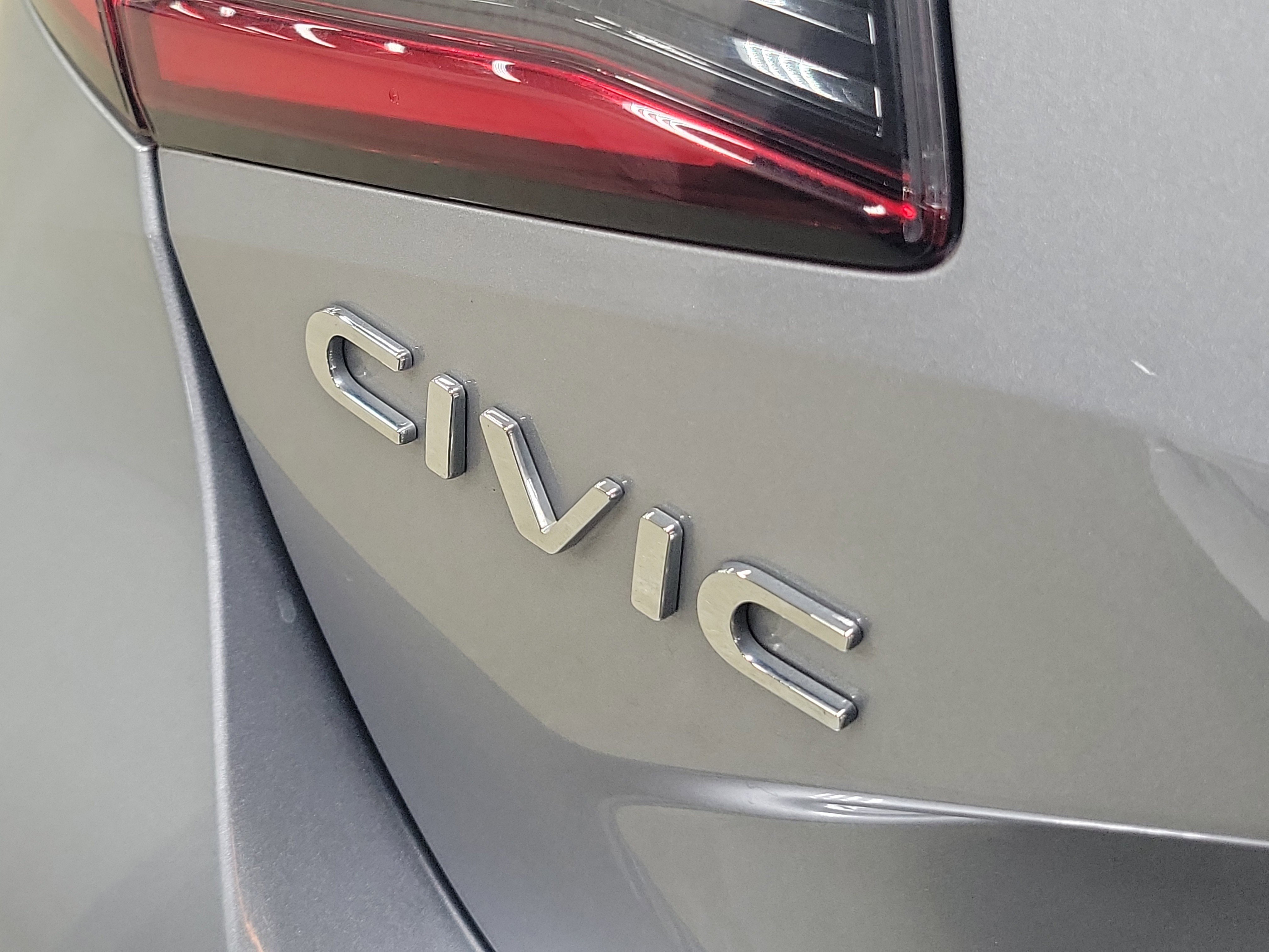 Used 2024 Honda Civic Sport image 6