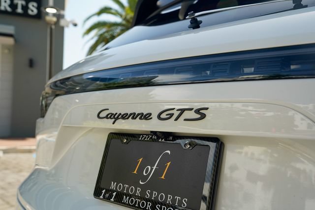Used 2022 Porsche Cayenne GTS AWD/4WD image 49