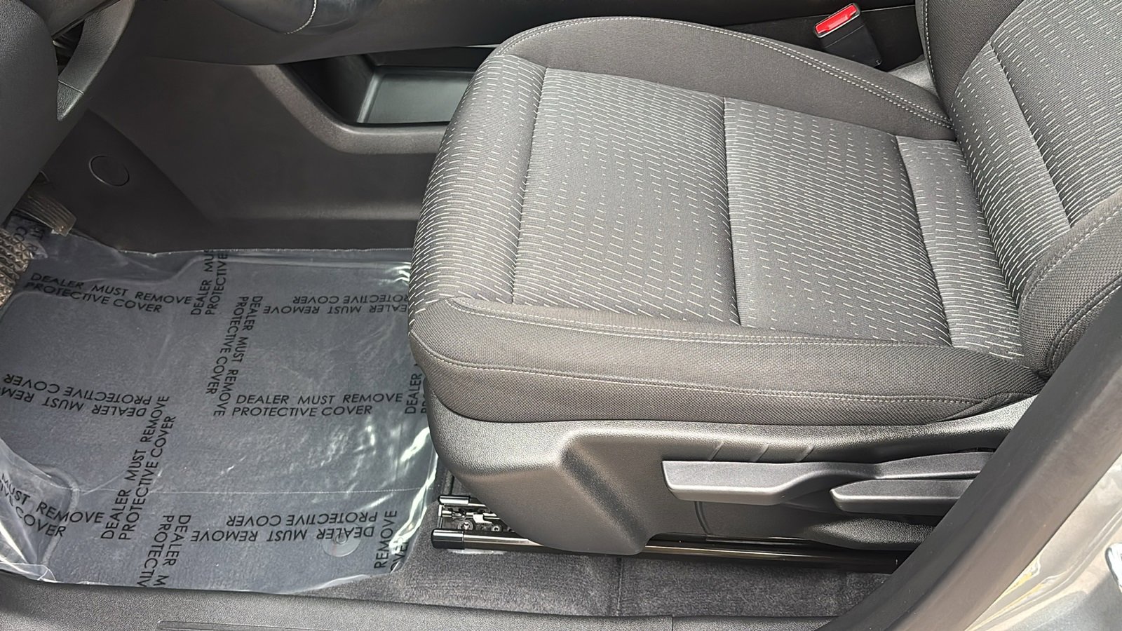 Used 2025 Chevrolet Equinox LT image 23