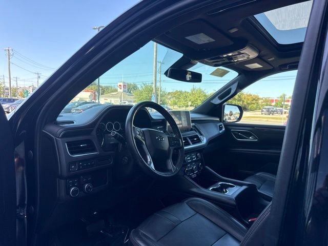 Used 2021 Chevrolet Tahoe RST w/ Luxury Package AWD/4WD image 12