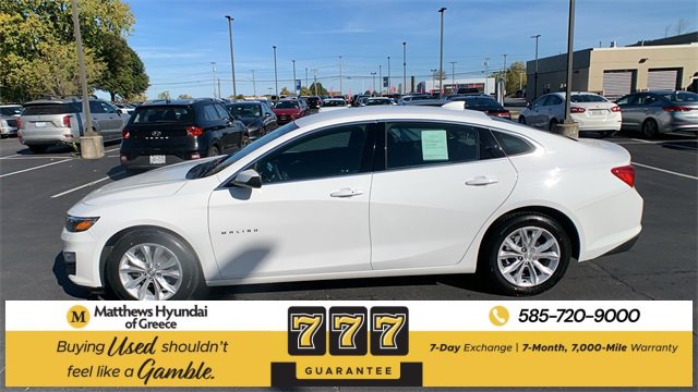 Used 2023 Chevrolet Malibu LT image 2