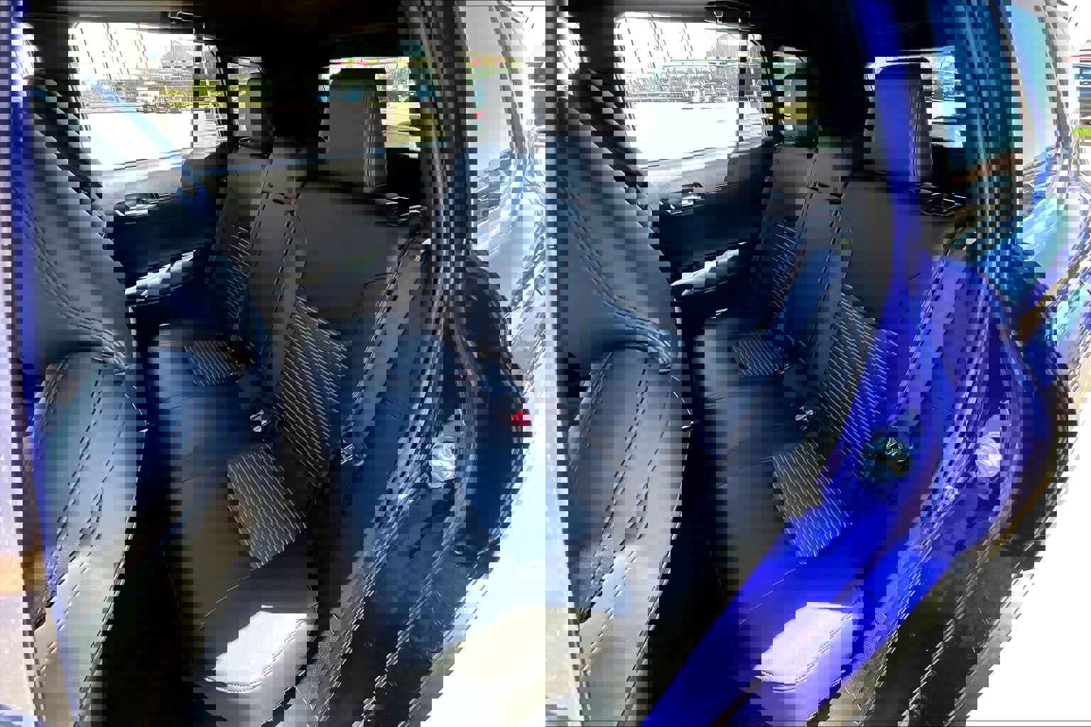 Used 2024 Toyota Corolla Cross XSE w/ Convenience Package image 20