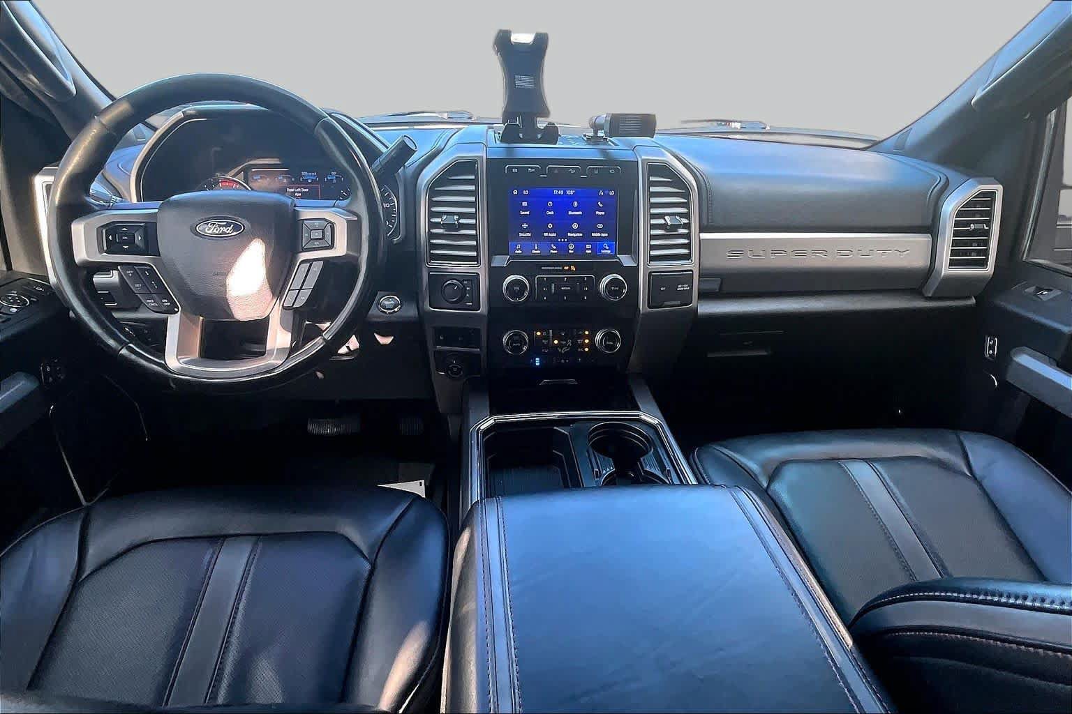 Used 2021 Ford F350 Platinum AWD/4WD image 16