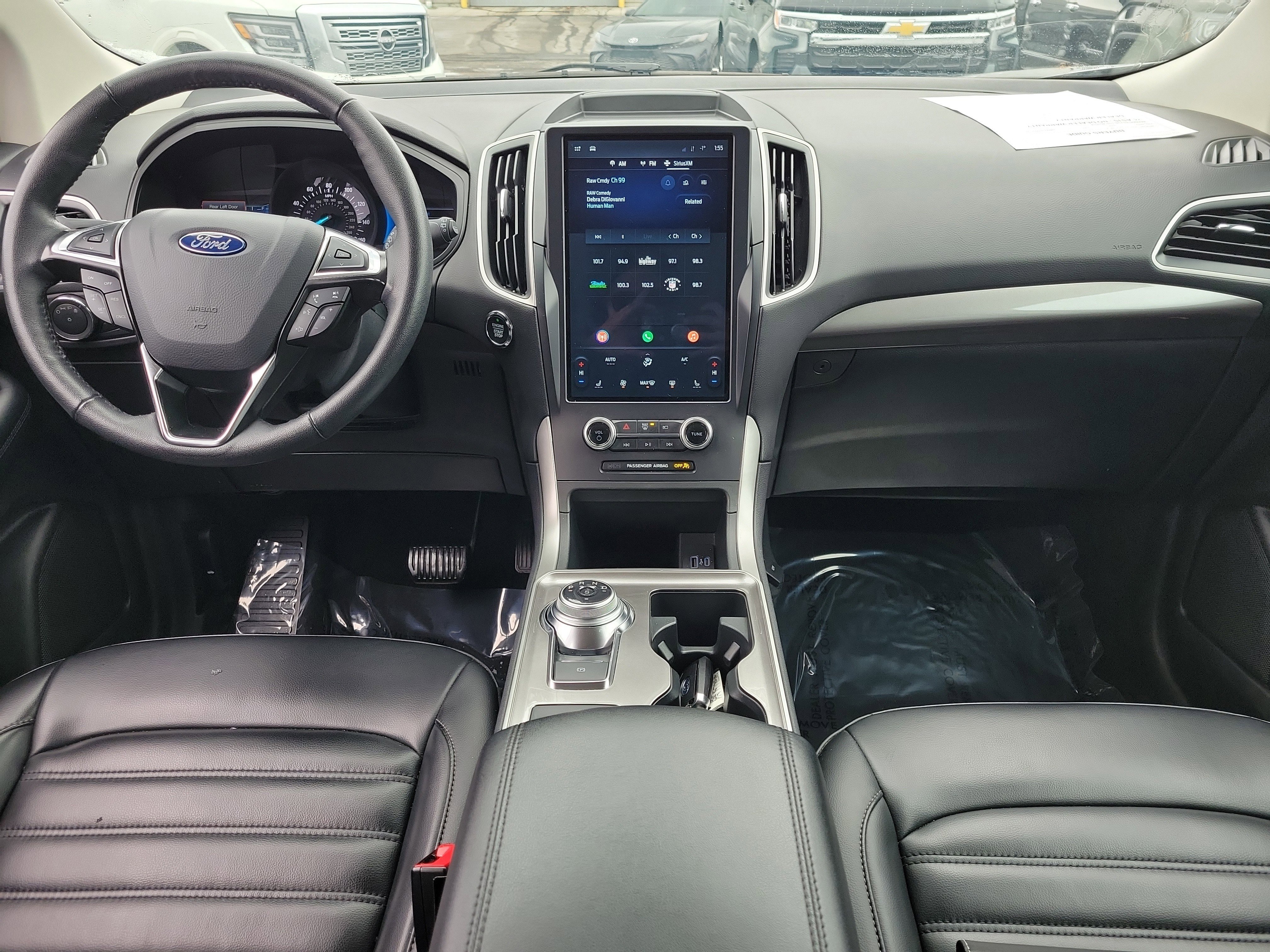 Used 2024 Ford Edge SEL AWD/4WD image 9